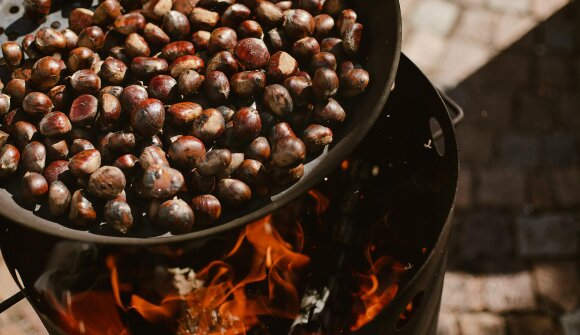 Herbsttörggelen am Dorfbrunnen