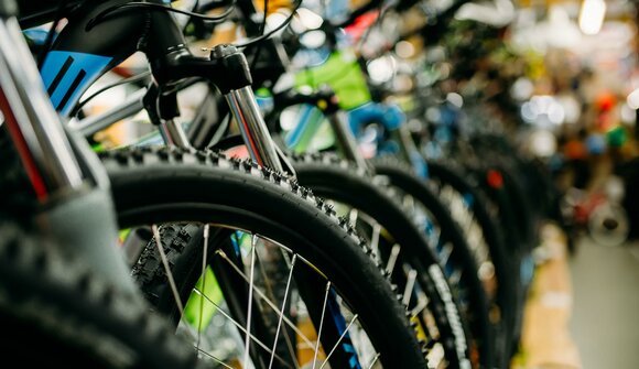 Mercato delle pulci per biciclette
