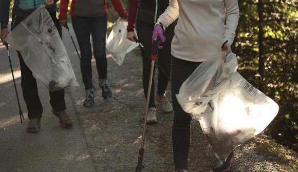 Müllsammelaktion in Hafling