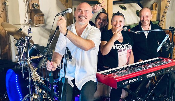 Game.Wine.Music with Birgit & Friends