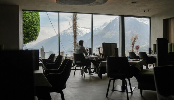 Selvaggina.Vino.Musica con Evi Mair Duo