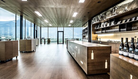 Wine & Design - Führung und Verkostung