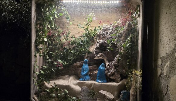 Krippen in Apfelkisten