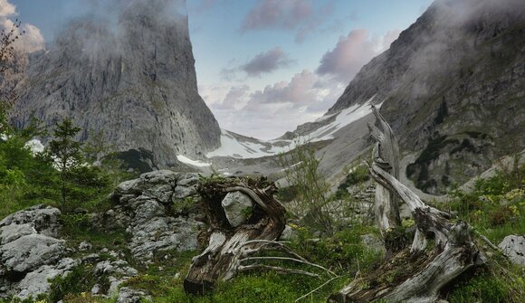 Guided hike to the Ellmauer Tor