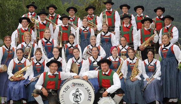 Easter Concert by the Music Band Mazia