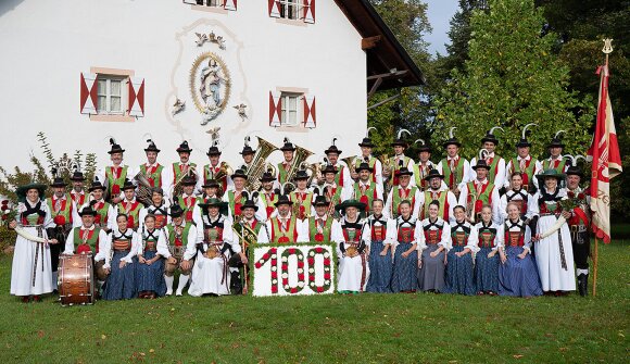 100 anni - banda musicale Soprabolzano
