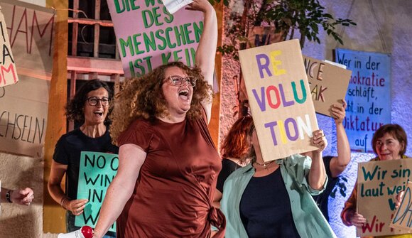 Finissage: "Tentare una ribellione"