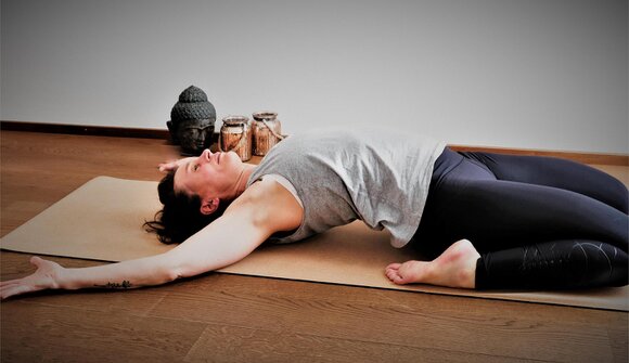 Mountain Paradise Yoga - evening flow