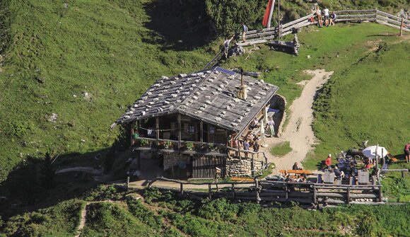 Malga Sessel: bevuta mattutina