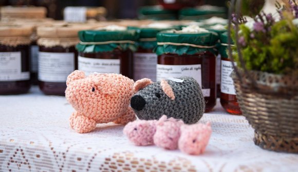 Farmer's and artisan's market