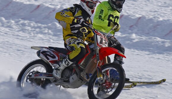 Motocross Skijöring a Frassineto