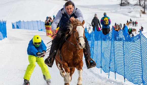 Traditionelles Skijöring