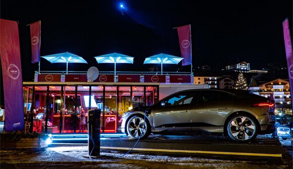 Jaguar Land Rover Winter Lounge
