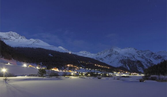 Skifahren unterm Sternenhimmel