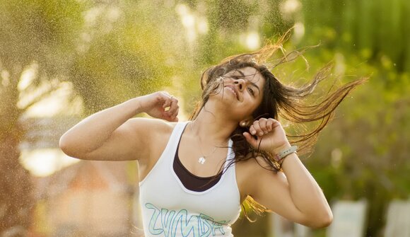 Zumba - Volksschule Scheffau