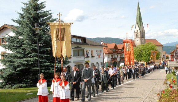 Herz-Jesu-Sonntag mit Prozession