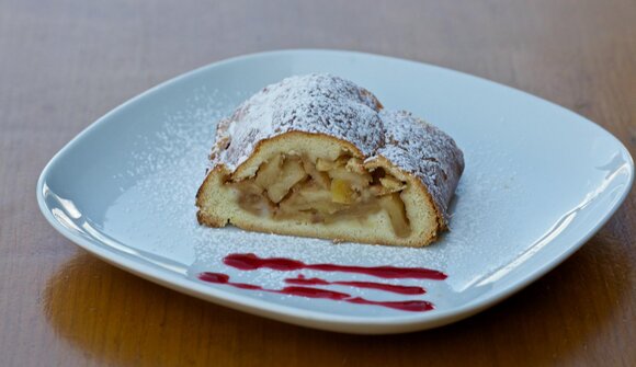 "Strudel-Festival" in Racines