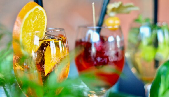 Aperitivo lungo with music