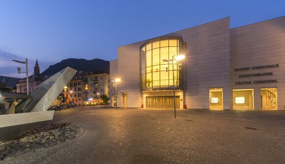 Teatro "Tango del calcio di rigore"