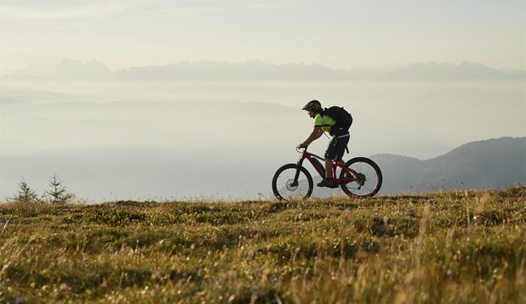 E-mountain bike & Hike