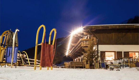 Skitouring and snowshoe hike evening