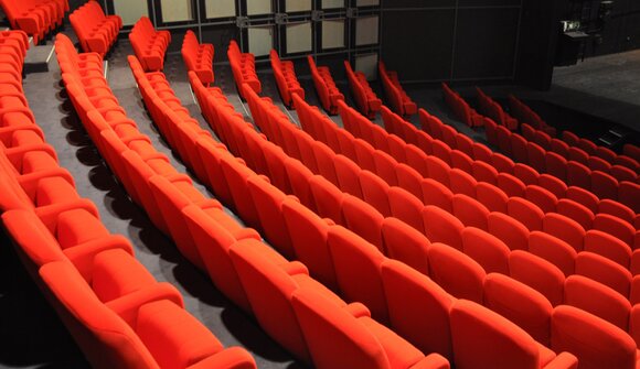 Theater: "Die Nachtigall"