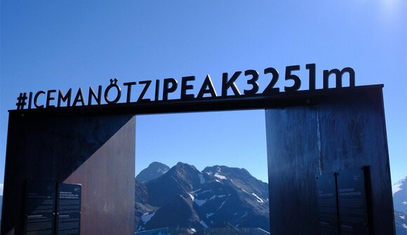 Guided tour to the Iceman Ötzi Peak
